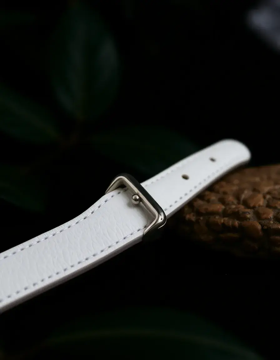 Cinturino in pelle bianca elegante per orologi di lusso